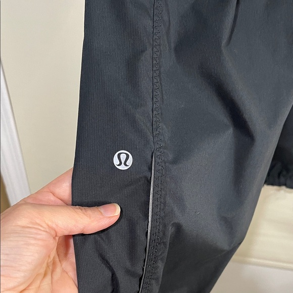 Lululemon Women’s Run: Travel To Track Pant Size 8 Like New Condition - Picture 14 of 16